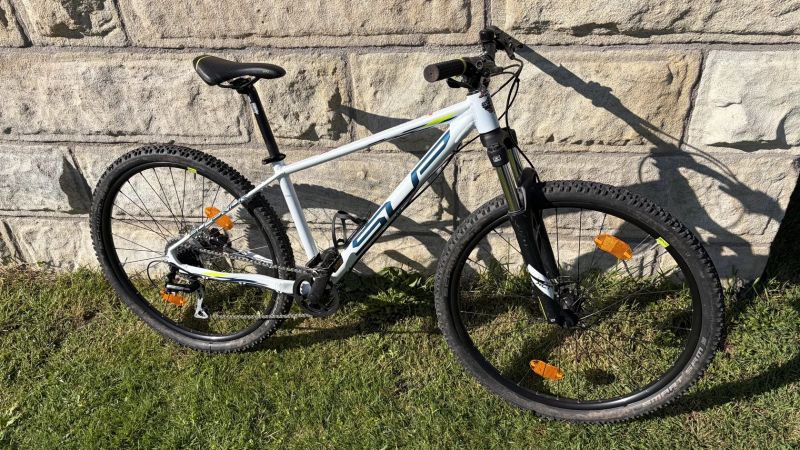 Superior Racer 27