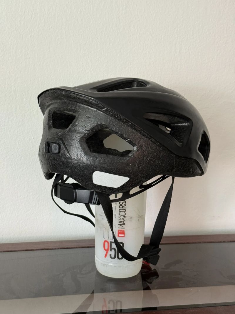 Van Rysel Helma na silniční cyklistiku Roadr 100