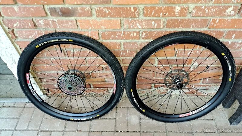 DT Swiss spline