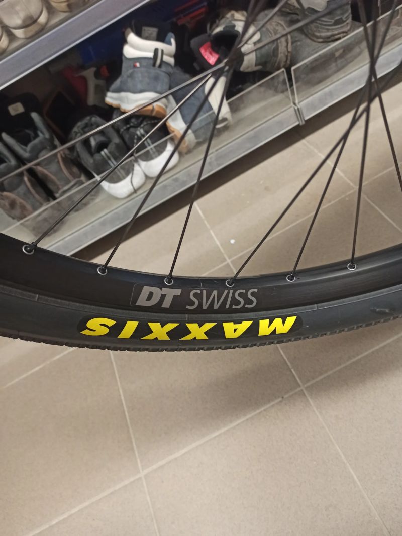 Commencal Absolut Pike