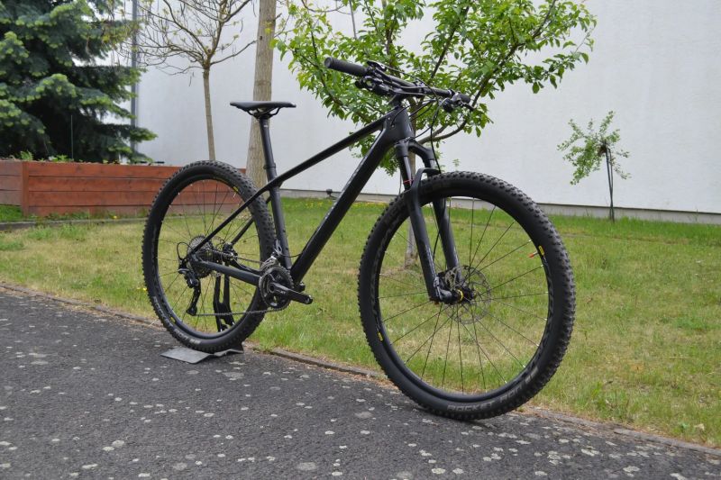 Canyon Exceed CF SL (M) Top stav