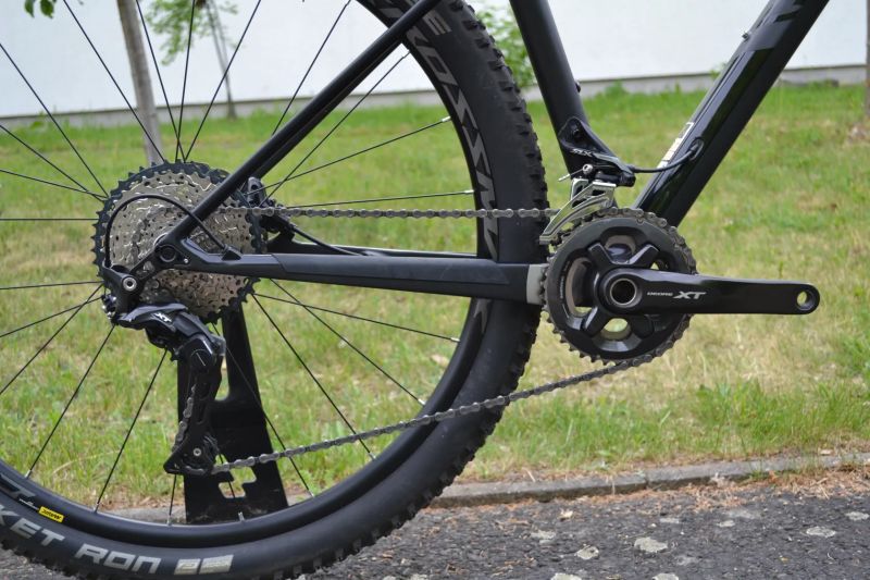 Canyon Exceed CF SL (M) Top stav