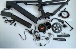 E-Full carbon s motorem Bafang 1000W motor 1400Ah bat