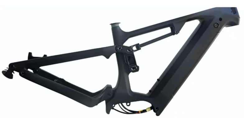 E-Full carbon s motorem Bafang 1000W motor 1400Ah bat