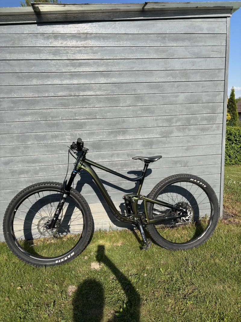 Giant Trance 1