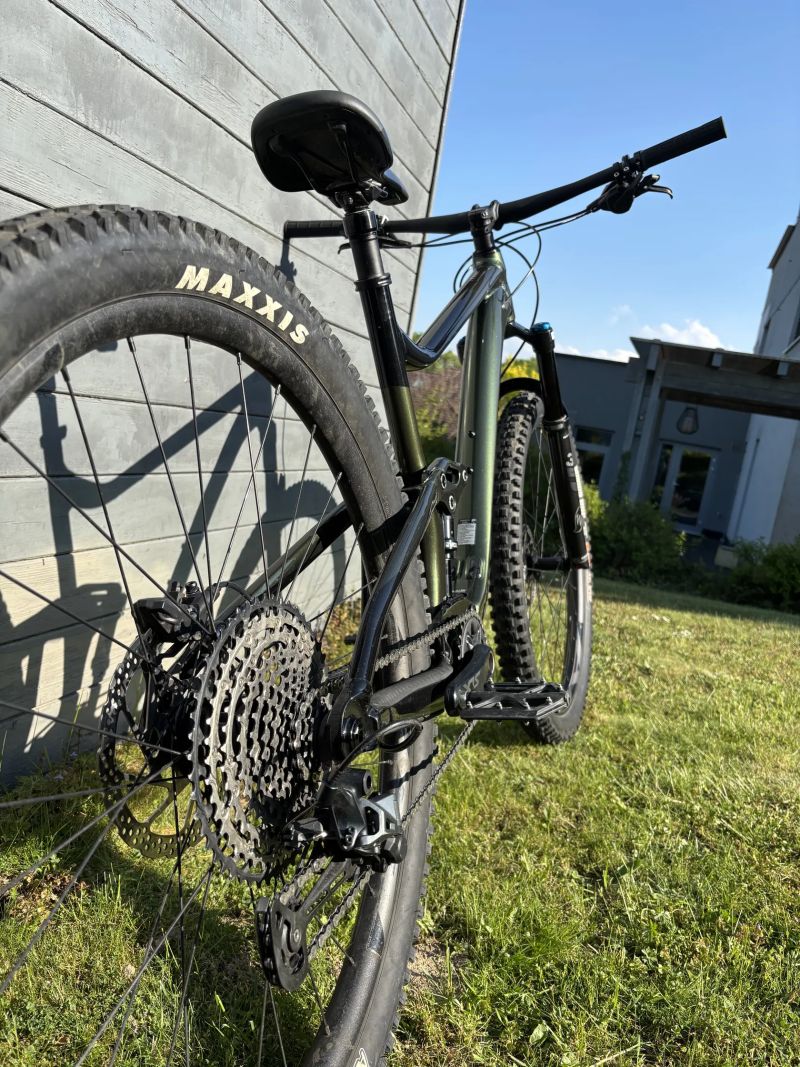 Giant Trance 1