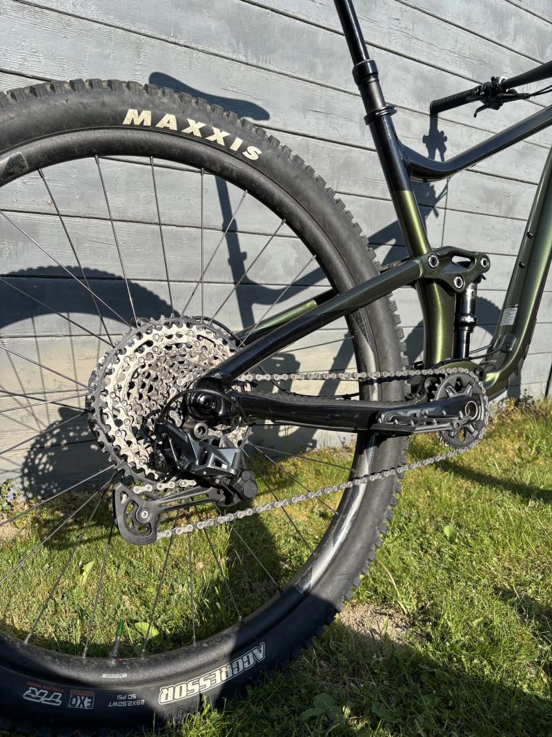 Giant Trance 1