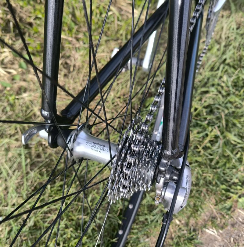 Trek 1200 , 56cm Tiagra 2x9