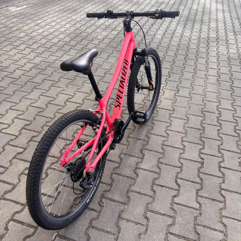 Specialized Hotrock 24