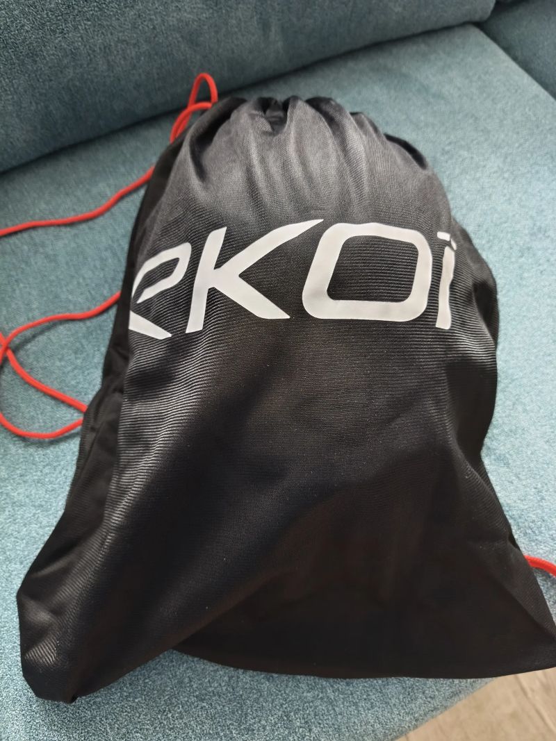 Helma EKOI Perf AR14 Bílá - černá