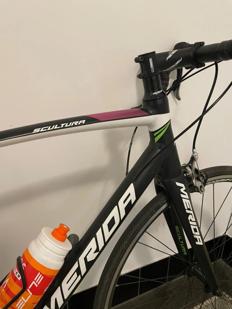 Silniční kolo Merida Scultura 300 (Lampre Edition)