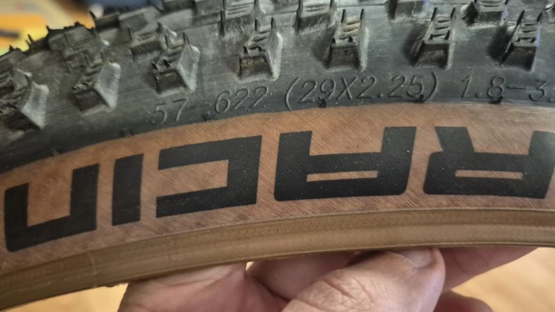 Schwalbe Racing Ralph a Racing Ray