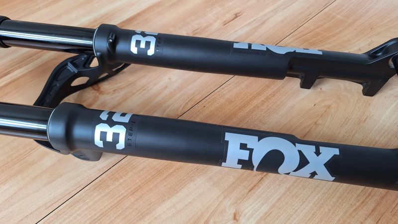 Vidlice FOX 32 SC 100mm