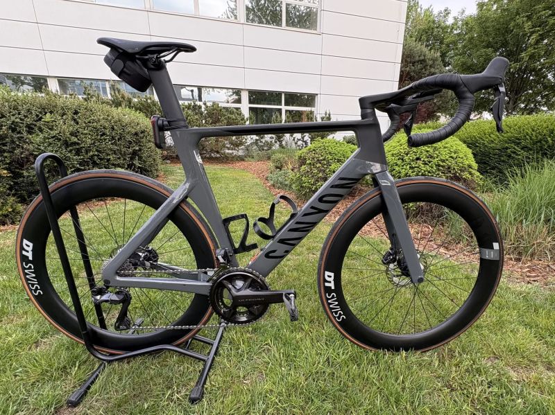 Canyon AEROAD CF SLX s měřičem výkonu 4iii Precision + Garmin edge 803 + Radar Varia, vel. 58, L