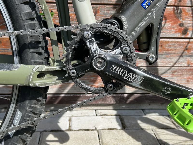 enduro kolo Giant reing zero 