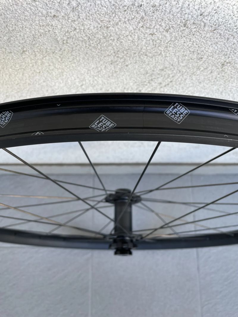 MTB zapletená kola Specialized