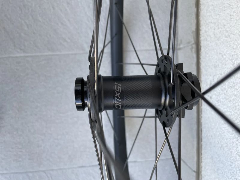 MTB zapletená kola Specialized