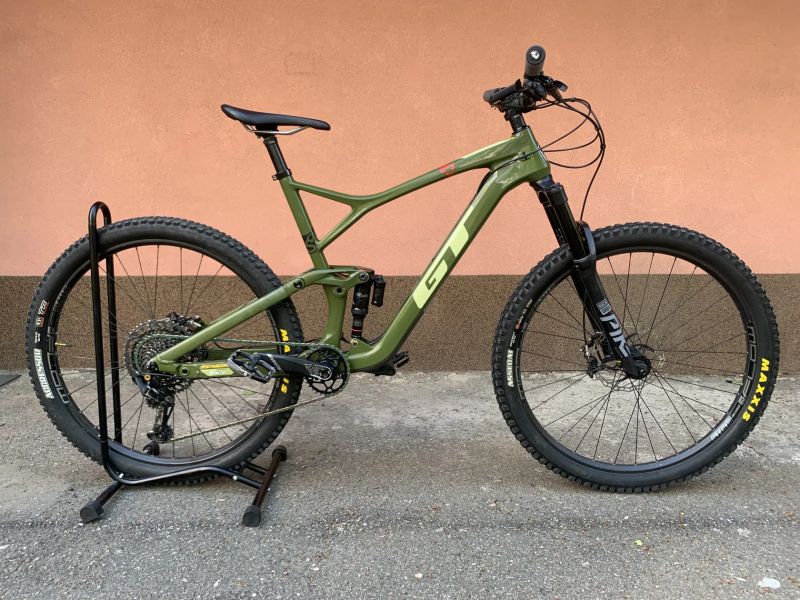GT Sensor carbon expert