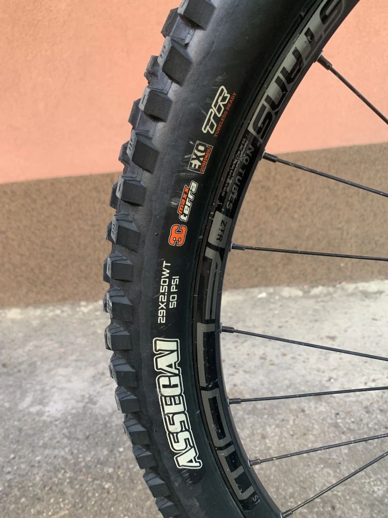 GT Sensor carbon expert