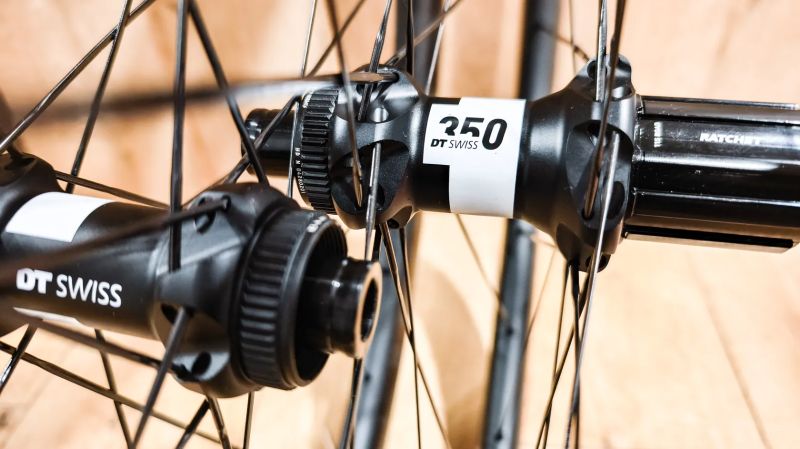 Nové NL Race 50 clincher