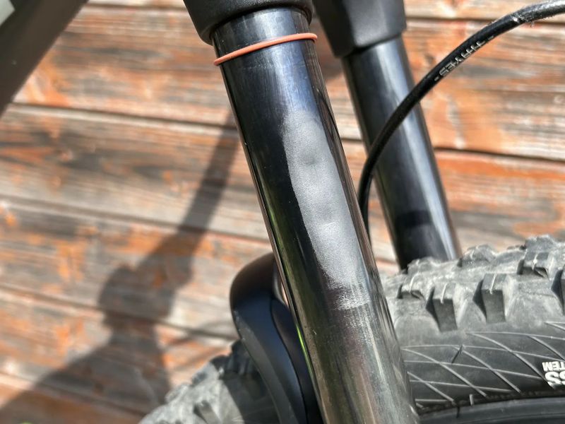 enduro kolo Giant reing zero 