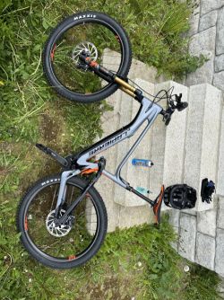 Lapierre eZESTY AM LTD Ultimate, najeto jen 750 km ! Vel. XL 