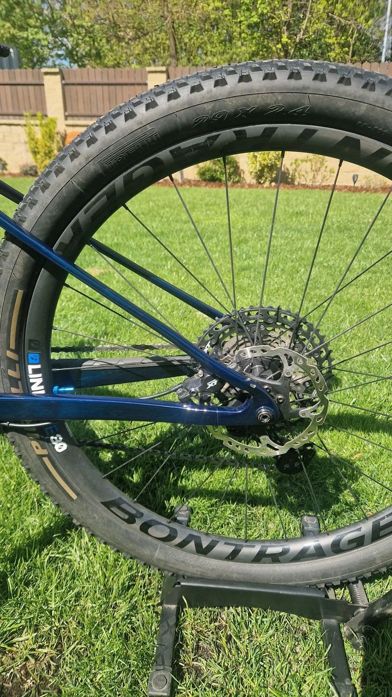 Trek Supercaliber 9.8 XT, Project One, gen.1, vel.L