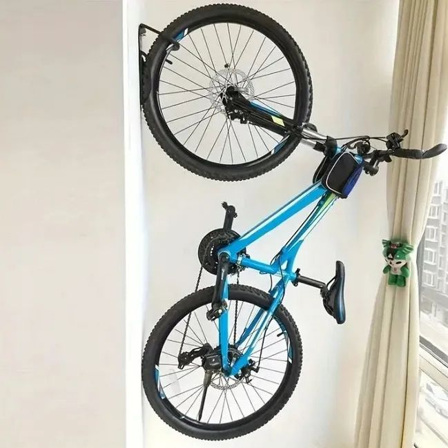 Cyklo držák na kolo na zeď závěsný 