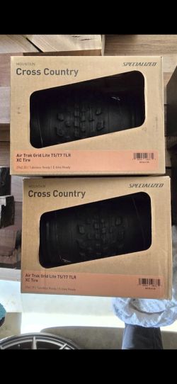 Specialized Air Trak Grid Lite T5/T7 TLR XC Tire 29x2.35 | Tubeless Ready | E-bike Ready
