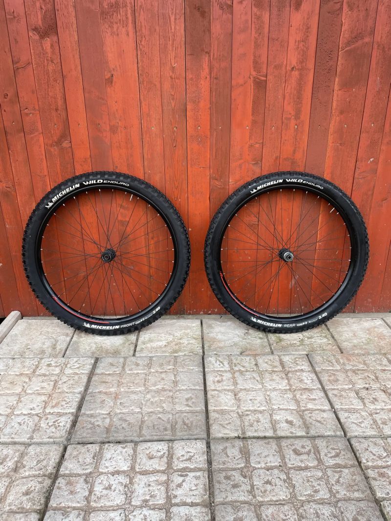 Zapletená kola Syncros X25 29" + pláště Michelin Wild Enduro