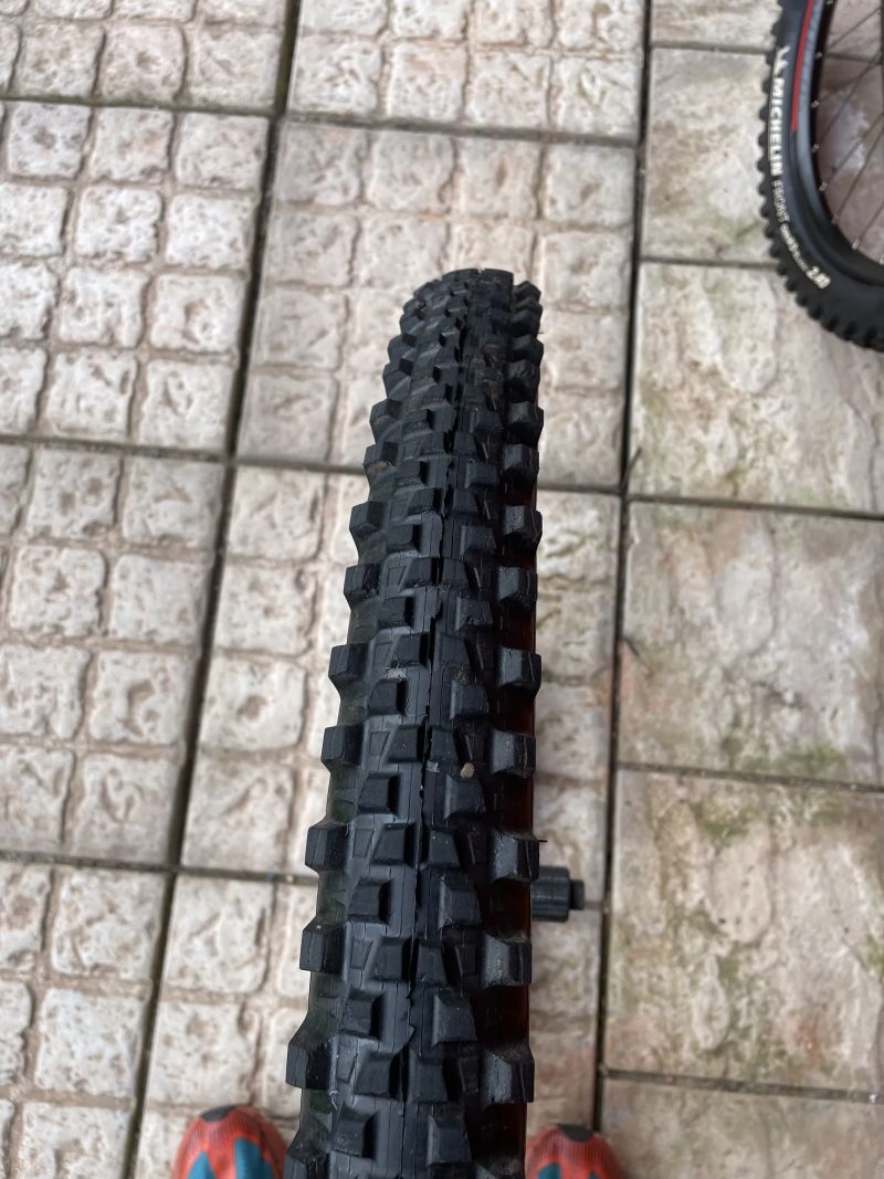 Zapletená kola Syncros X25 29" + pláště Michelin Wild Enduro