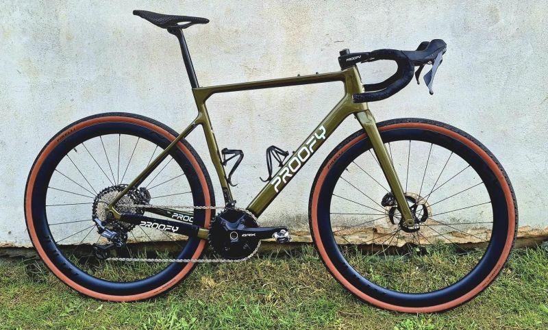 Proofy Gunny karbonový gravel, nové karb. záplety 45mm