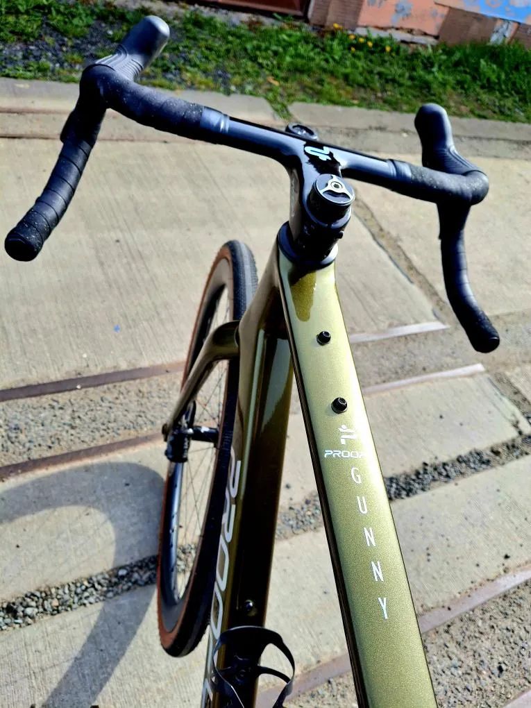 Proofy Gunny karbonový gravel, nové karb. záplety 45mm