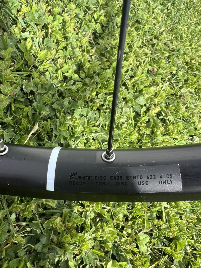 Prodám Newmen 29er boost 110/15 148/12