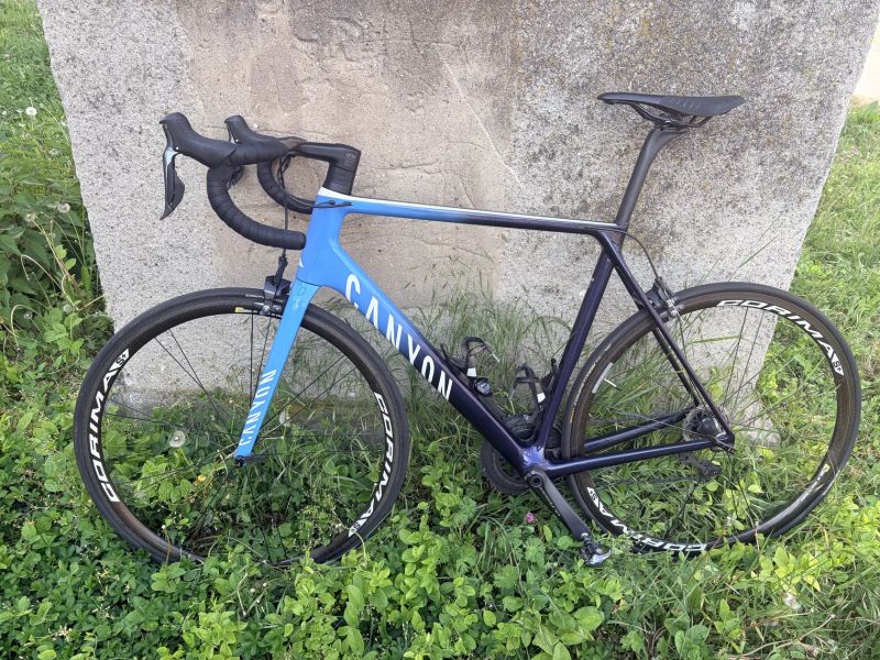 Canyon Ultimate CF SL 8,0 Di2 2019