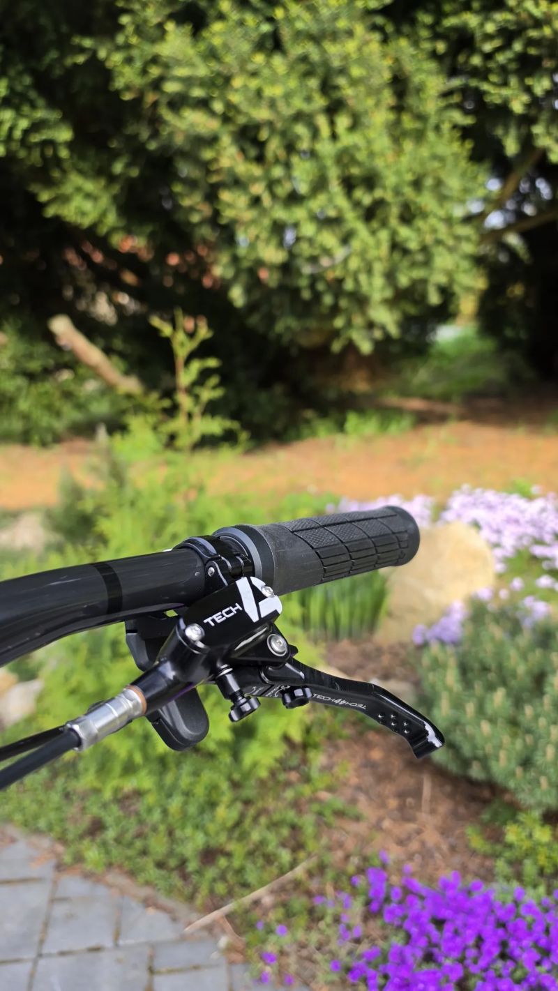 Trek Fuel Ex 9,9 gen 6 Full Karbon Najeto 0 km. NOVÉ- PŘESTAVĚNO NA SJEZDOVOU MAŠINU V MULETU