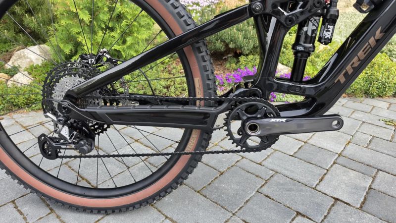 Trek Fuel Ex 9,9 gen 6 Full Karbon Najeto 0 km. NOVÉ- PŘESTAVĚNO NA SJEZDOVOU MAŠINU V MULETU