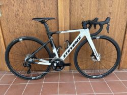STEVENS ARCALIS DISC - vel. 48 cm - 2 x 12 elektrika - DT SWISS
