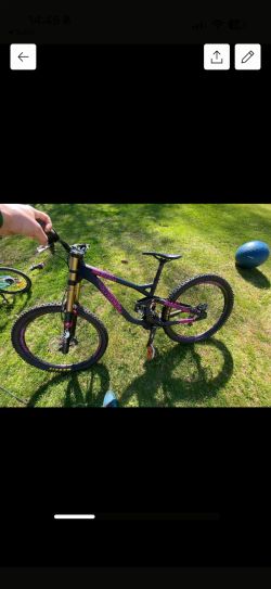 Commencal Supreme park 27,5