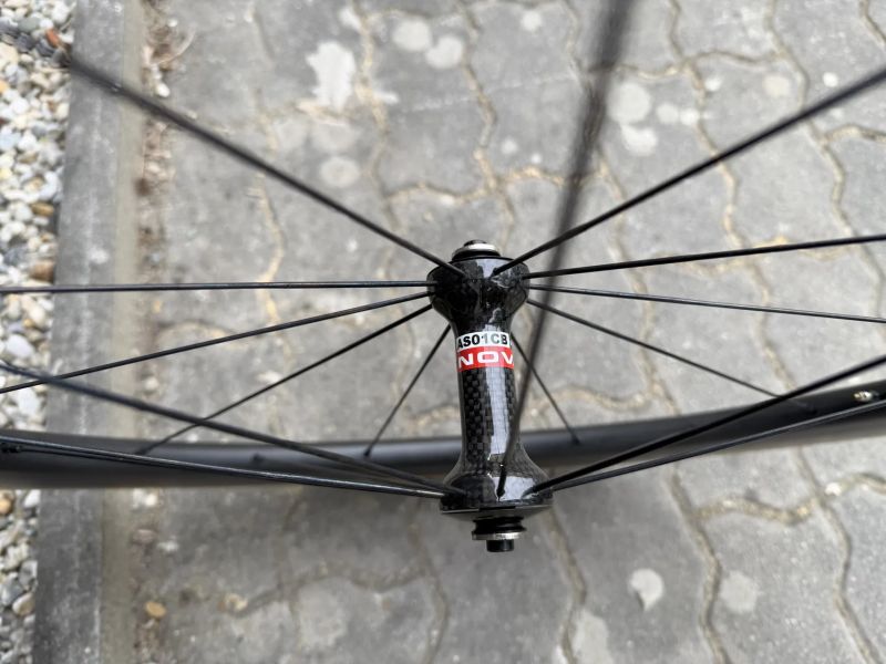 Karbonová galusková kola 88mm - novatec náboje