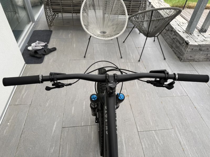 Specialized Status 2 170 mullet
