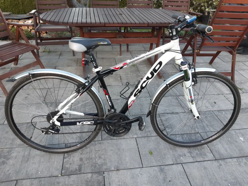 Scud Cross 28