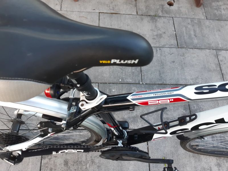 Scud Cross 28