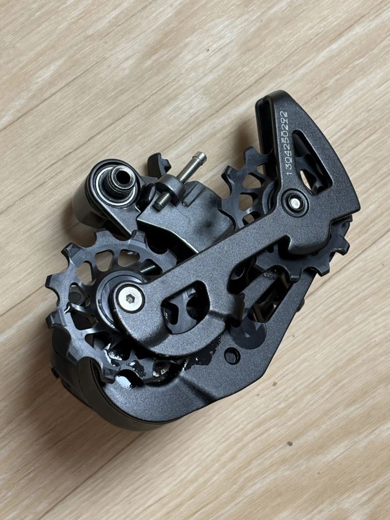 Sram Rival XPLR + Kazeta Sram PG1271 10-44
