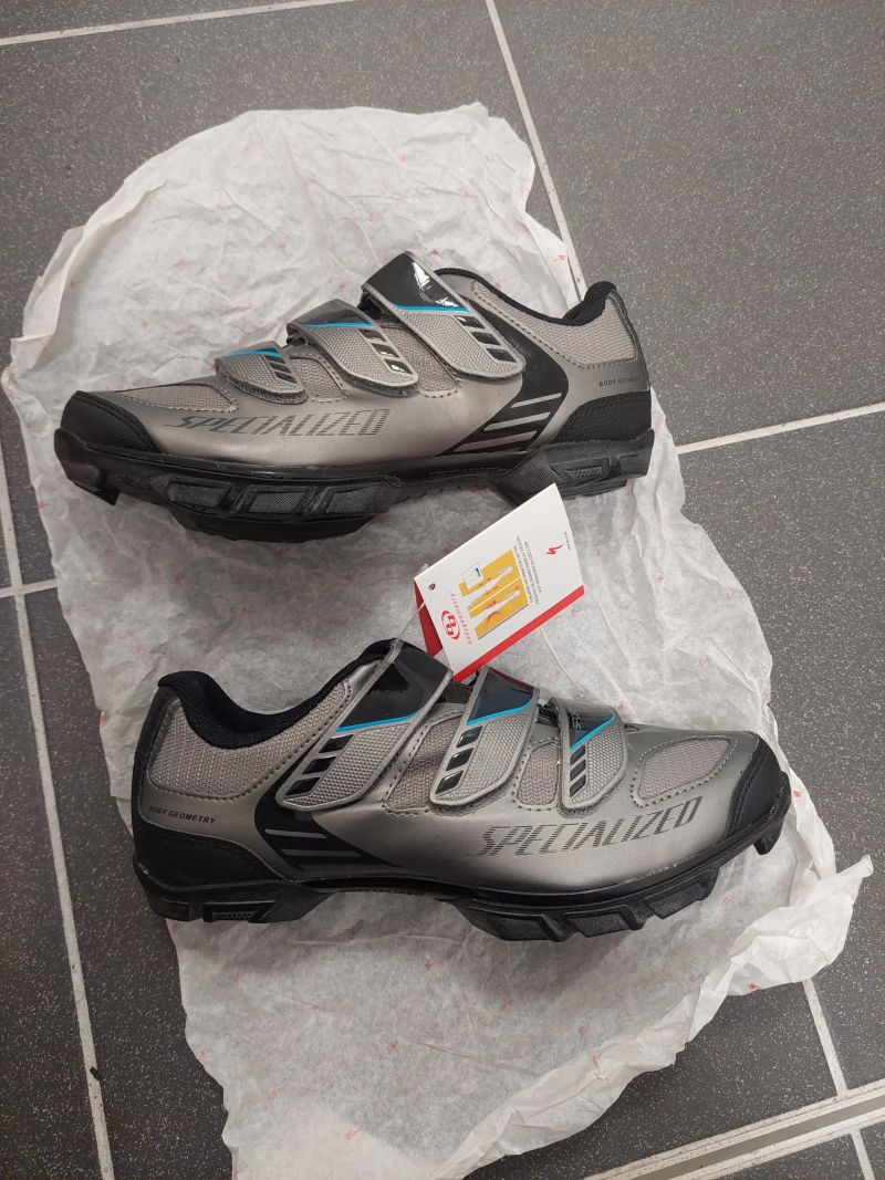 Specialized tretry MTB