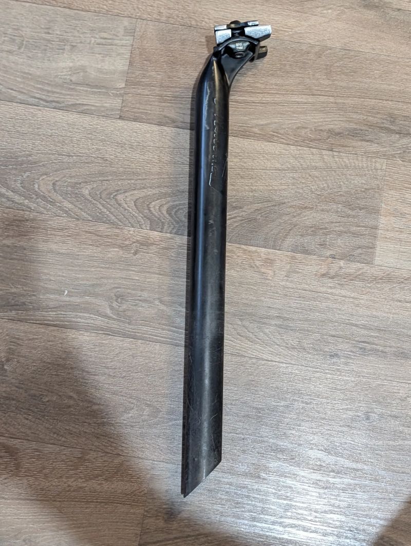 Sedlovka carbon Syncros Duncan SL 31.6x400 offset 25mm