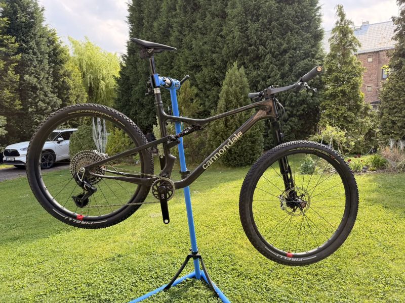 Carbon / Lefty – TOP XC stavba, SRAM XX AXS, Reserve 28, Extralite