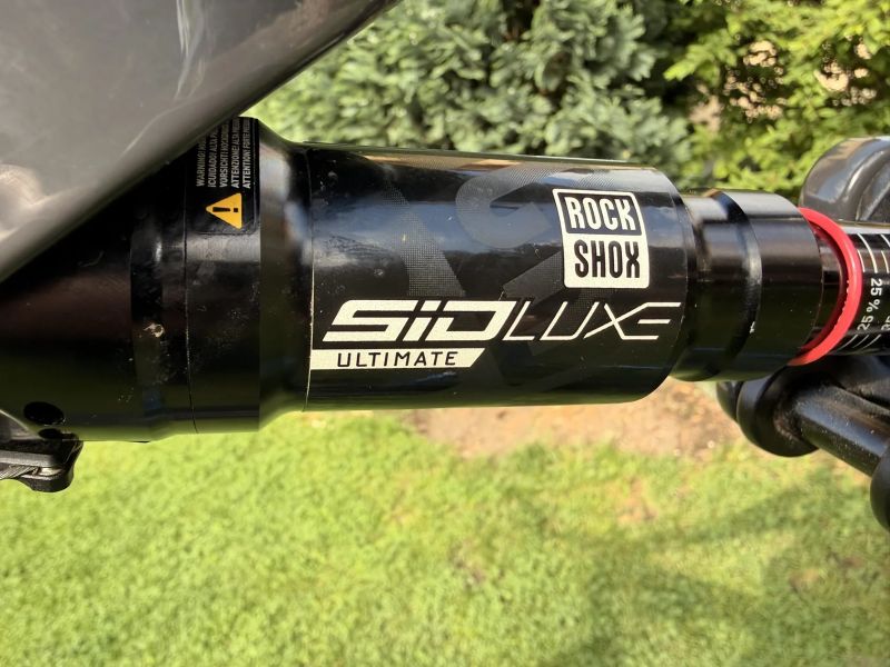 Carbon / Lefty – TOP XC stavba, SRAM XX AXS, Reserve 28, Extralite