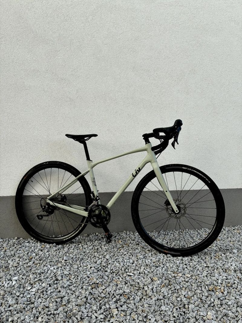LIV Devote 1 | 2020