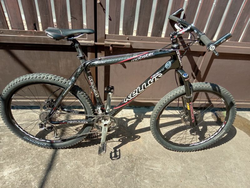 Karbonový Kellys Mobster 21,5" (XL) – Shimano XT
